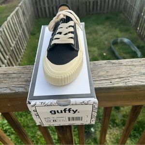 New With Box‎ Guffy's Womens Black Sneaker Size 8 🔥🔥